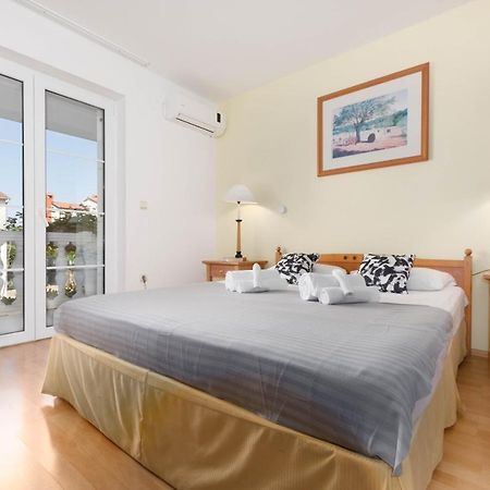 Villa Lucija Pjescana Uvala Ngoại thất bức ảnh