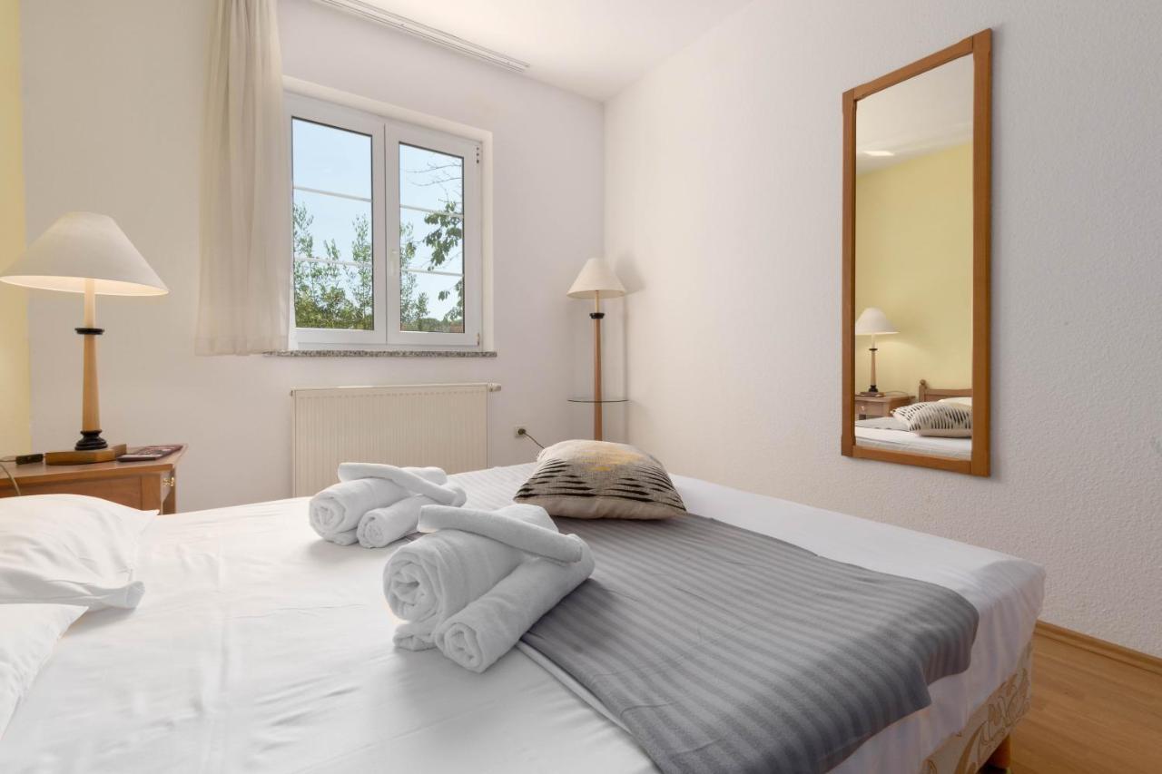 Villa Lucija Pjescana Uvala Ngoại thất bức ảnh