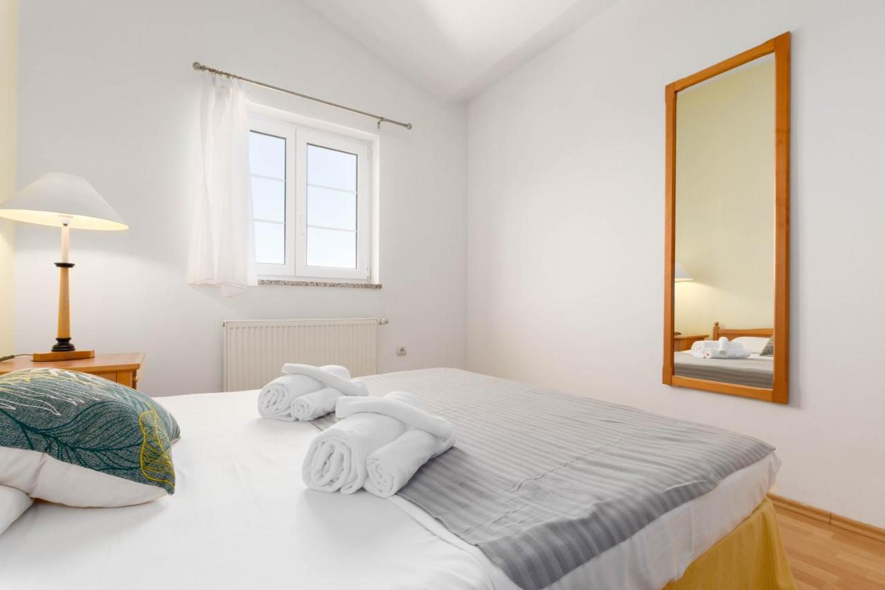 Villa Lucija Pjescana Uvala Ngoại thất bức ảnh