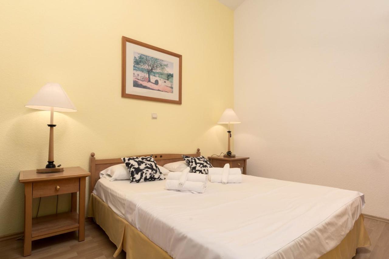 Villa Lucija Pjescana Uvala Ngoại thất bức ảnh