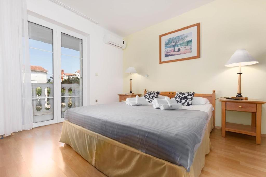Villa Lucija Pjescana Uvala Ngoại thất bức ảnh
