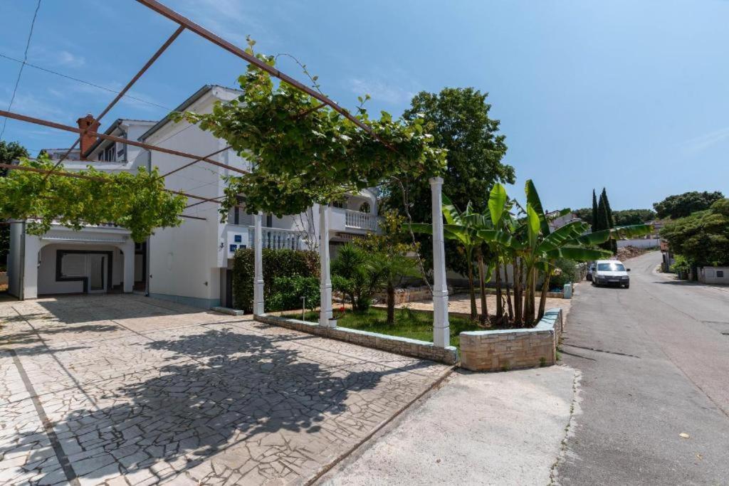 Villa Lucija Pjescana Uvala Ngoại thất bức ảnh